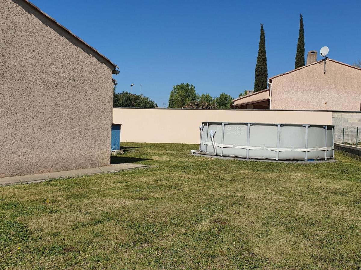 Pretty Villa With Above Ground Pool Saint-Genies-de-Fontedit エクステリア 写真