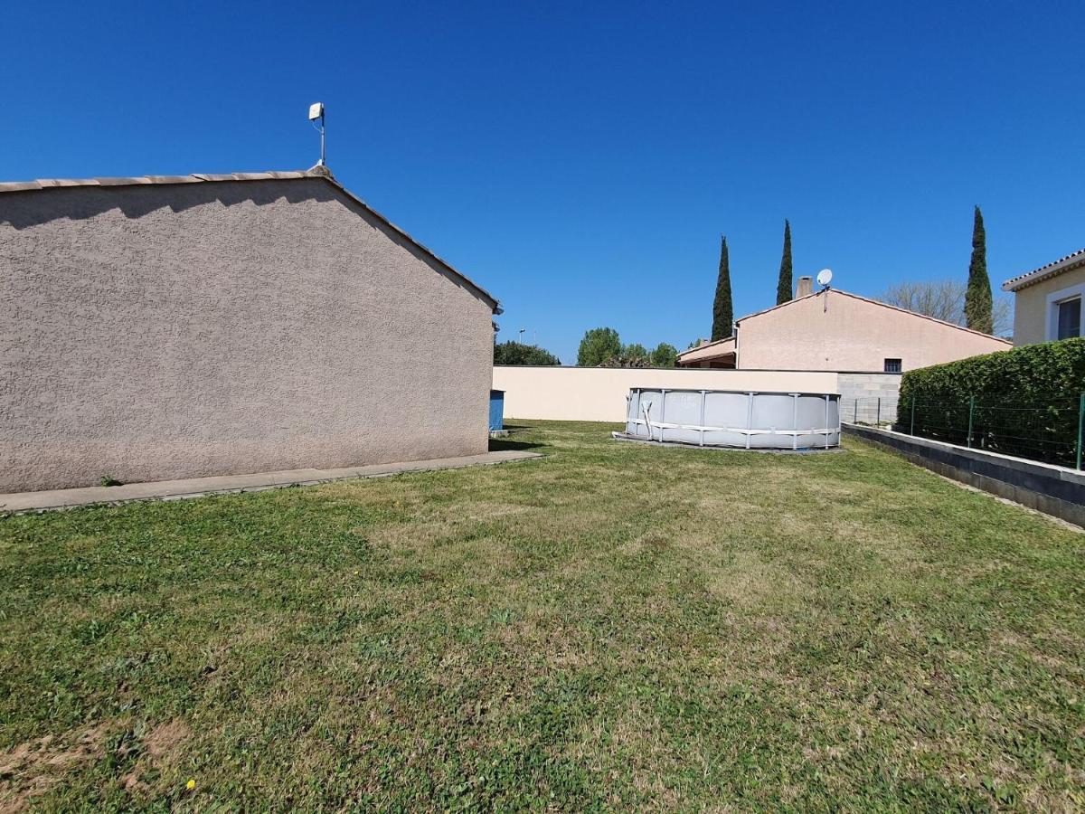 Pretty Villa With Above Ground Pool Saint-Genies-de-Fontedit エクステリア 写真